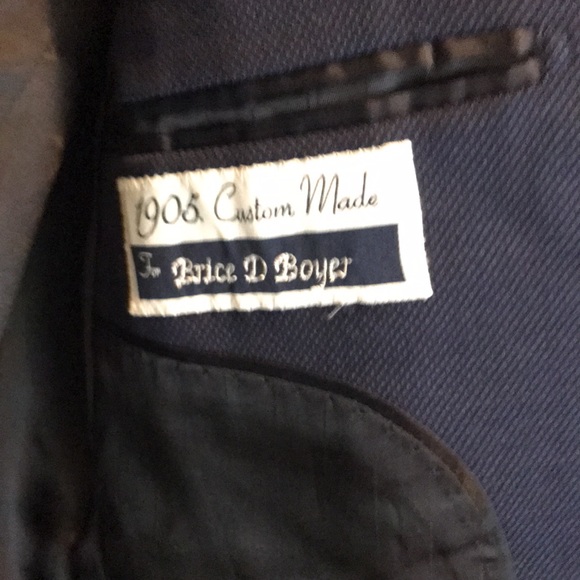 NWOT in black sports coat, size 38 regular. Color is black. By Jos A Bank - Picture 12 of 14